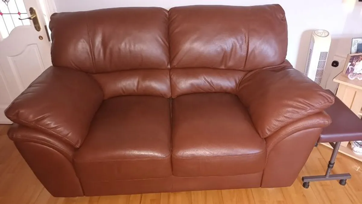 3+2Seater Suite - Image 3
