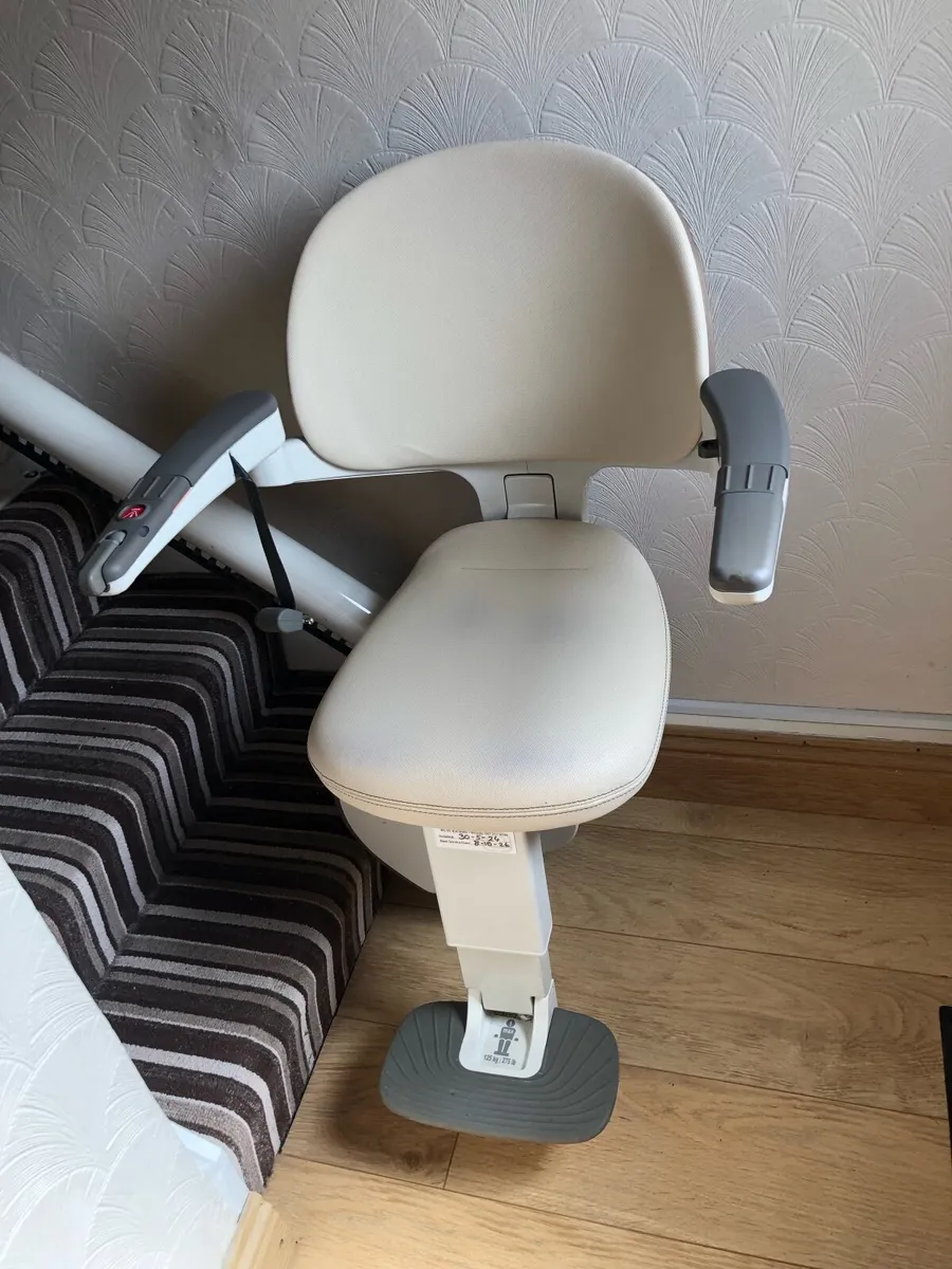 Stair Lift with Remote Controls for Sale - Image 2