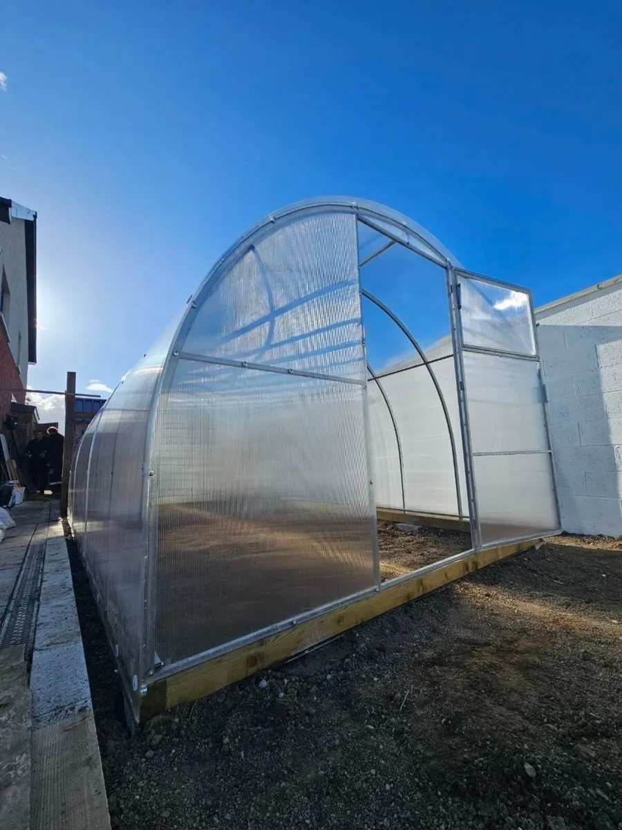 The  Classic Greenhouse - Image 1