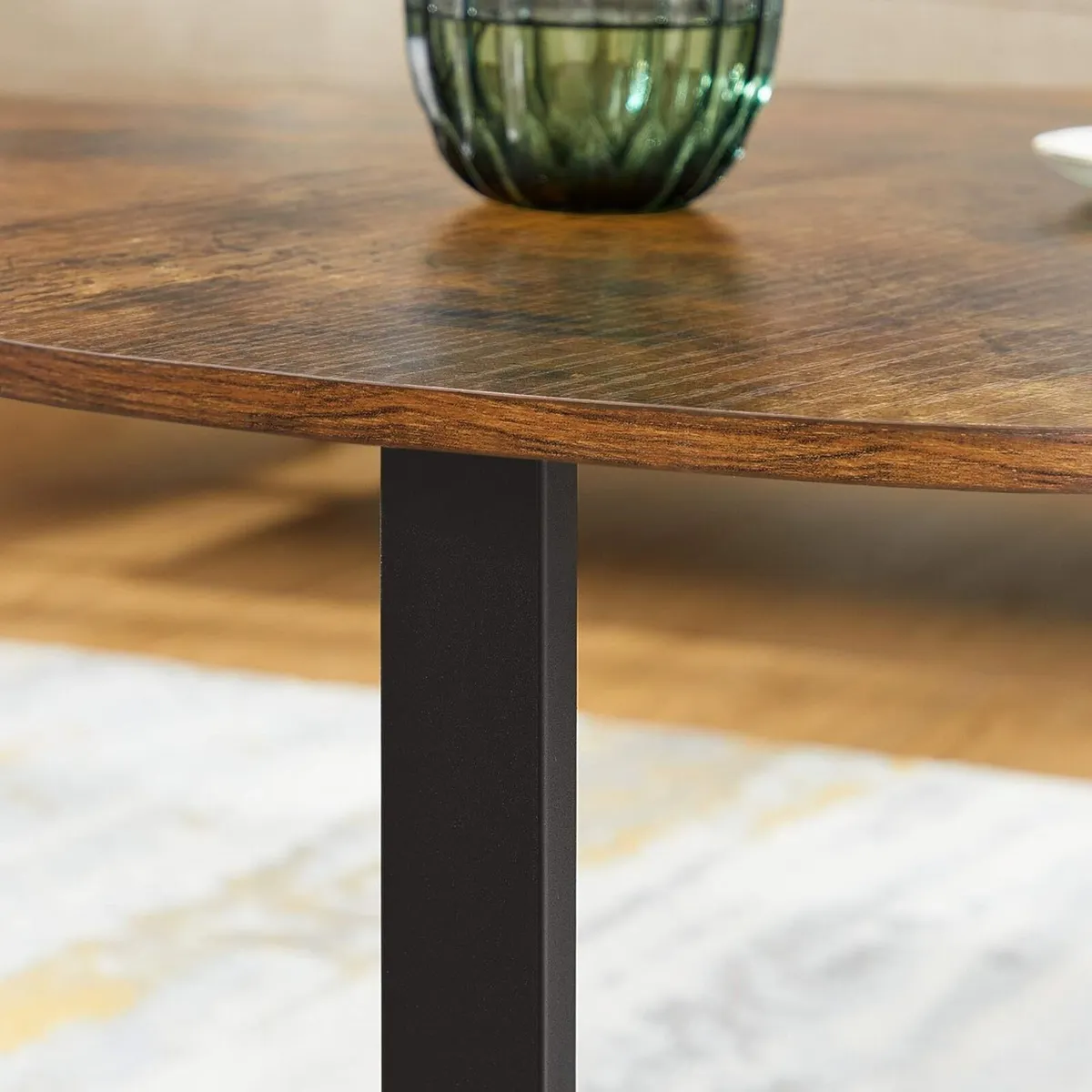New round coffee table - FREE P&P - Image 2
