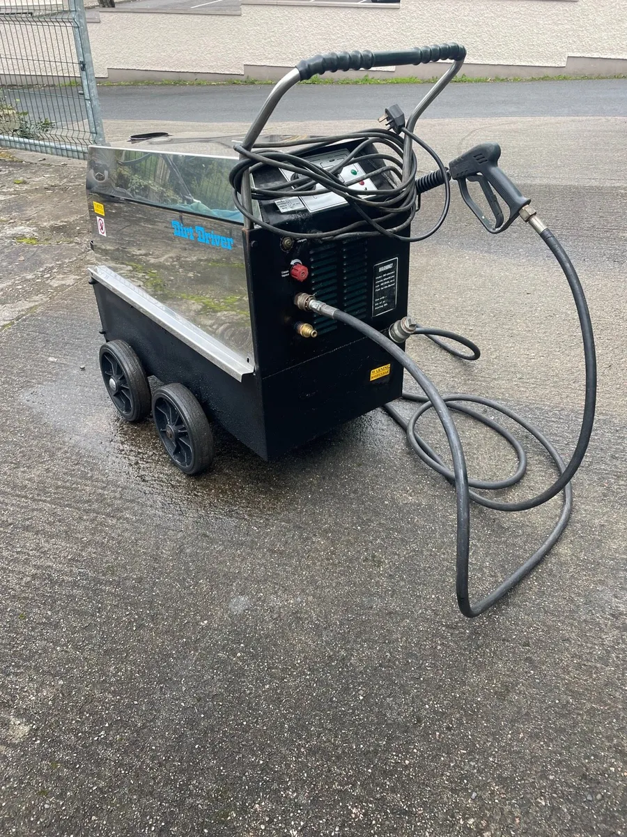 Hot & cold power washer - Image 1