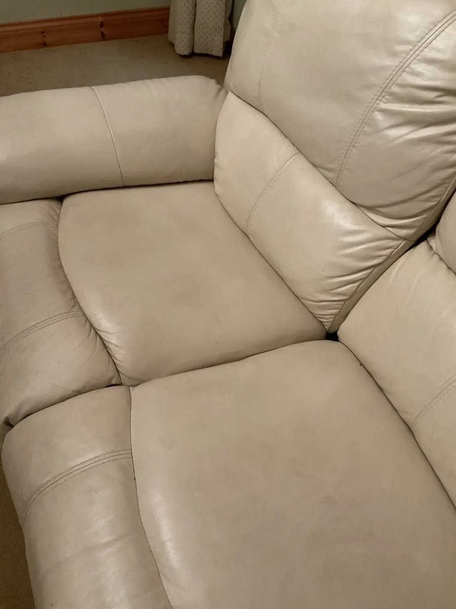 Cream Couch - Image 3