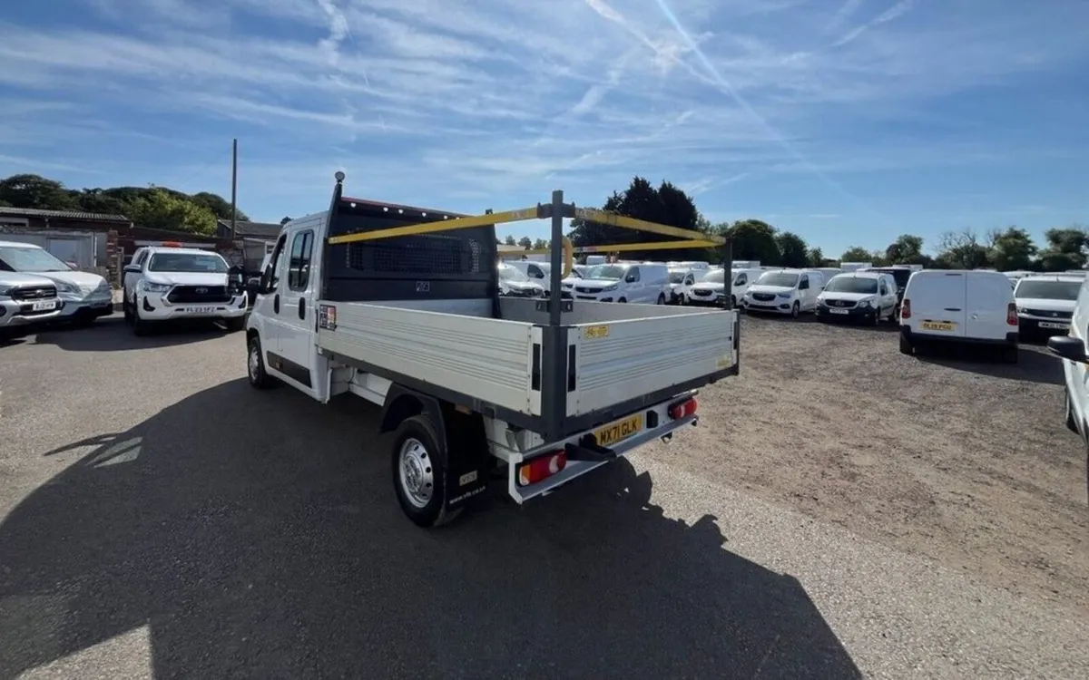 2022 Peugeot Boxer Dropside Van - Image 3