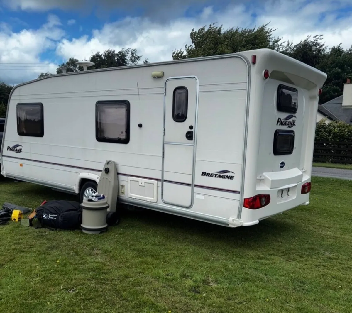 09 Bailey 6/7 berth with Full Awning - Image 1