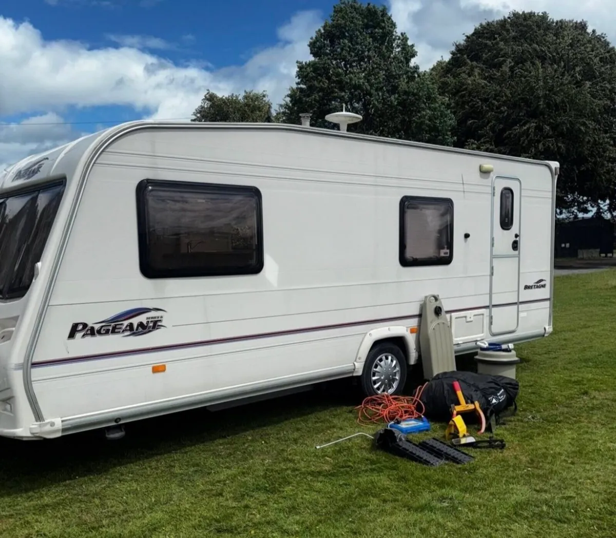 09 Bailey 6/7 berth with Full Awning - Image 3