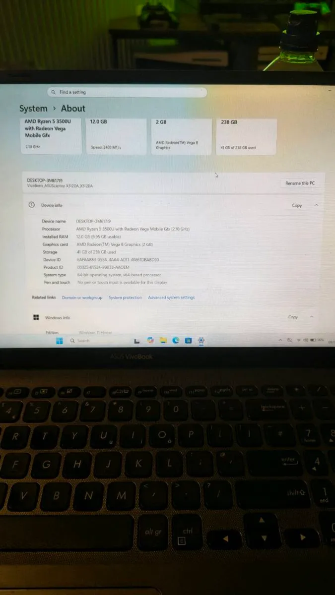 Asus Vivobook 15 / 12gb / Ryzen 5 - Image 2