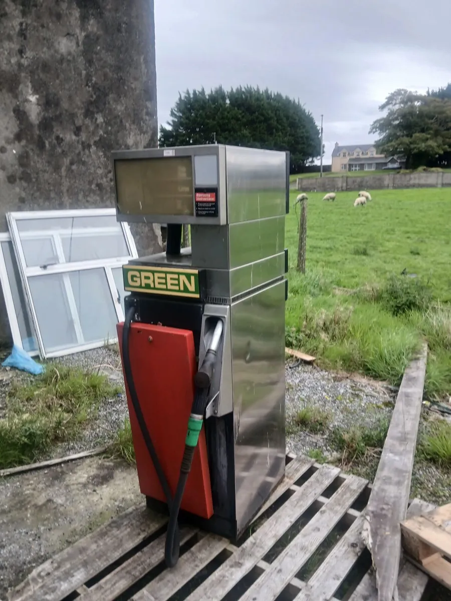 Diesel pump - Image 1