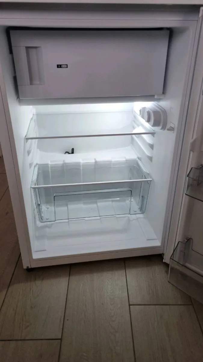 Normende Under-Counter Fridge - Image 2