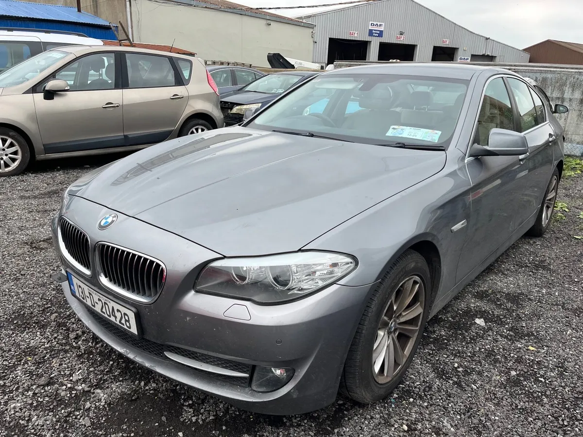 BMW 5-Series 2013 - Image 1