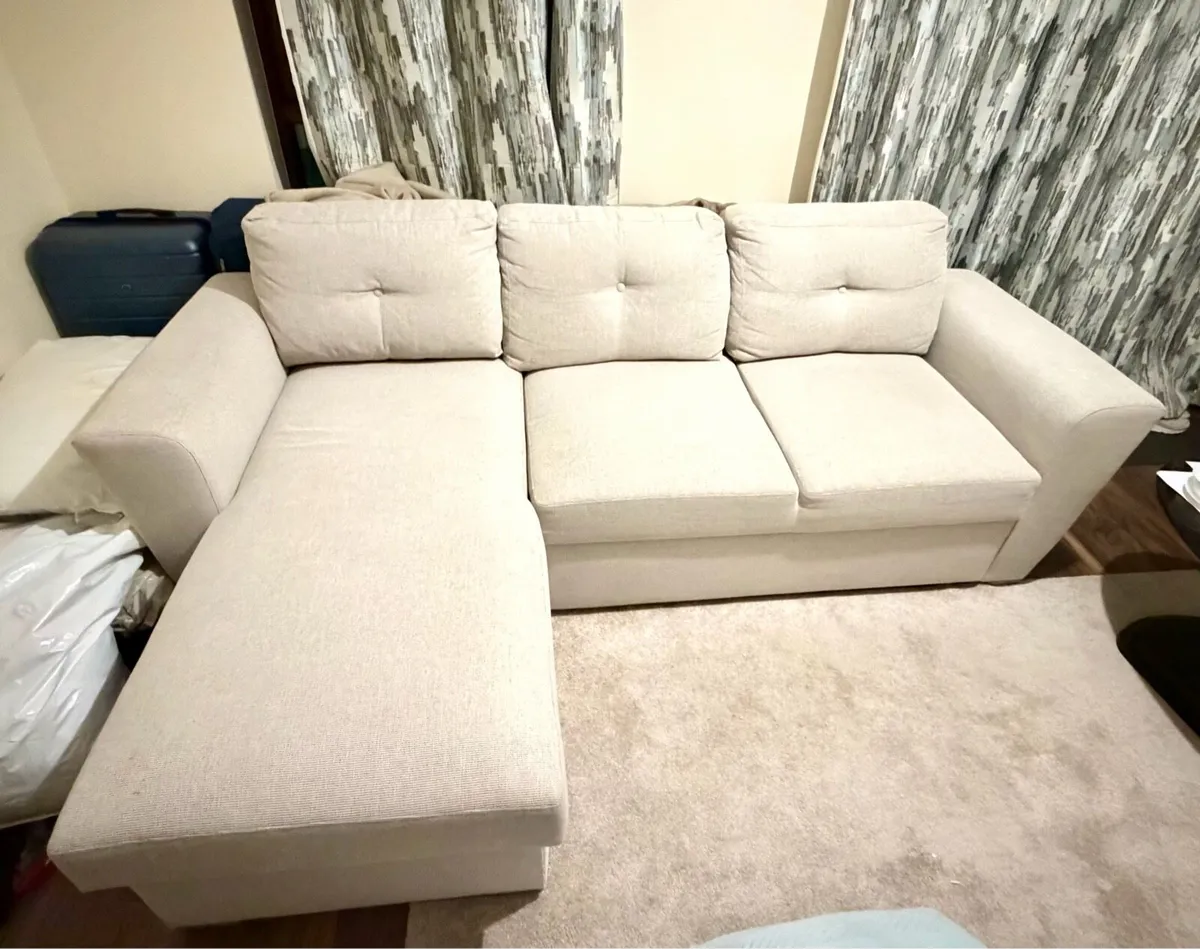 Sofa Bed with Chaise Longue – Like New! - Image 2