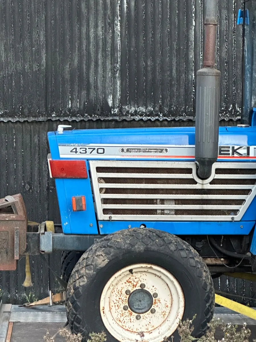 Iseki tractor 37hp - Image 2