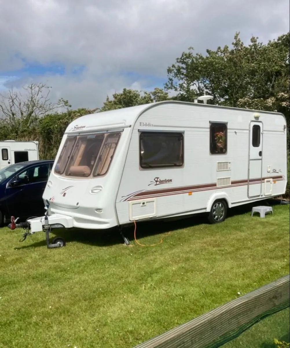 Caravan - Image 1