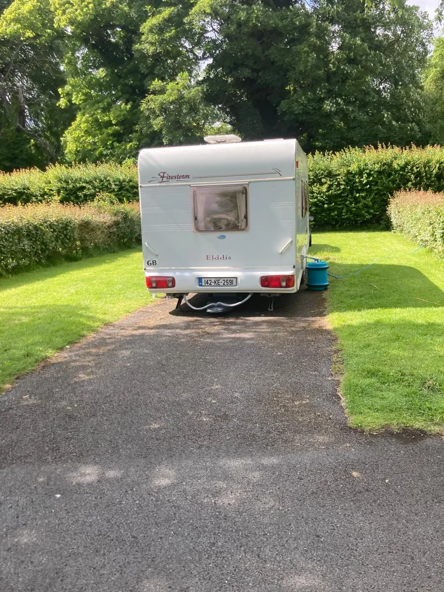 Caravan - Image 2