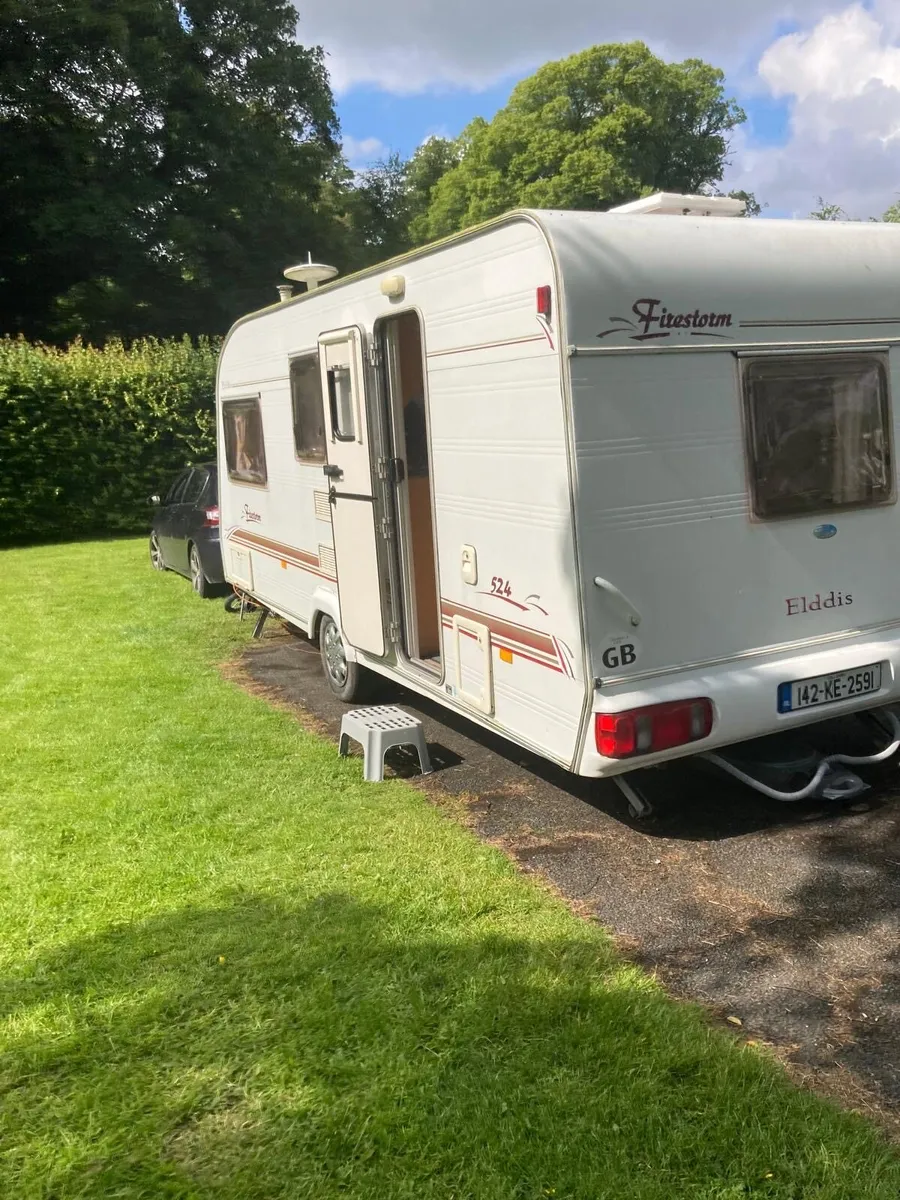 Caravan - Image 3