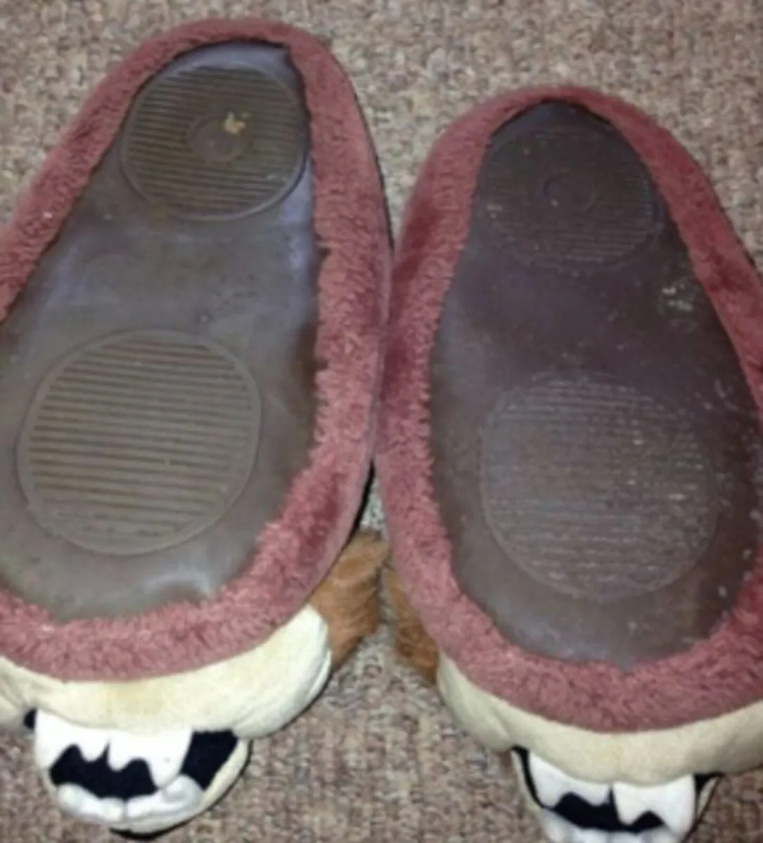 Slippers - Image 3