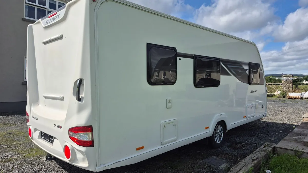 2020 Swift Siena 6 Bert - Image 4