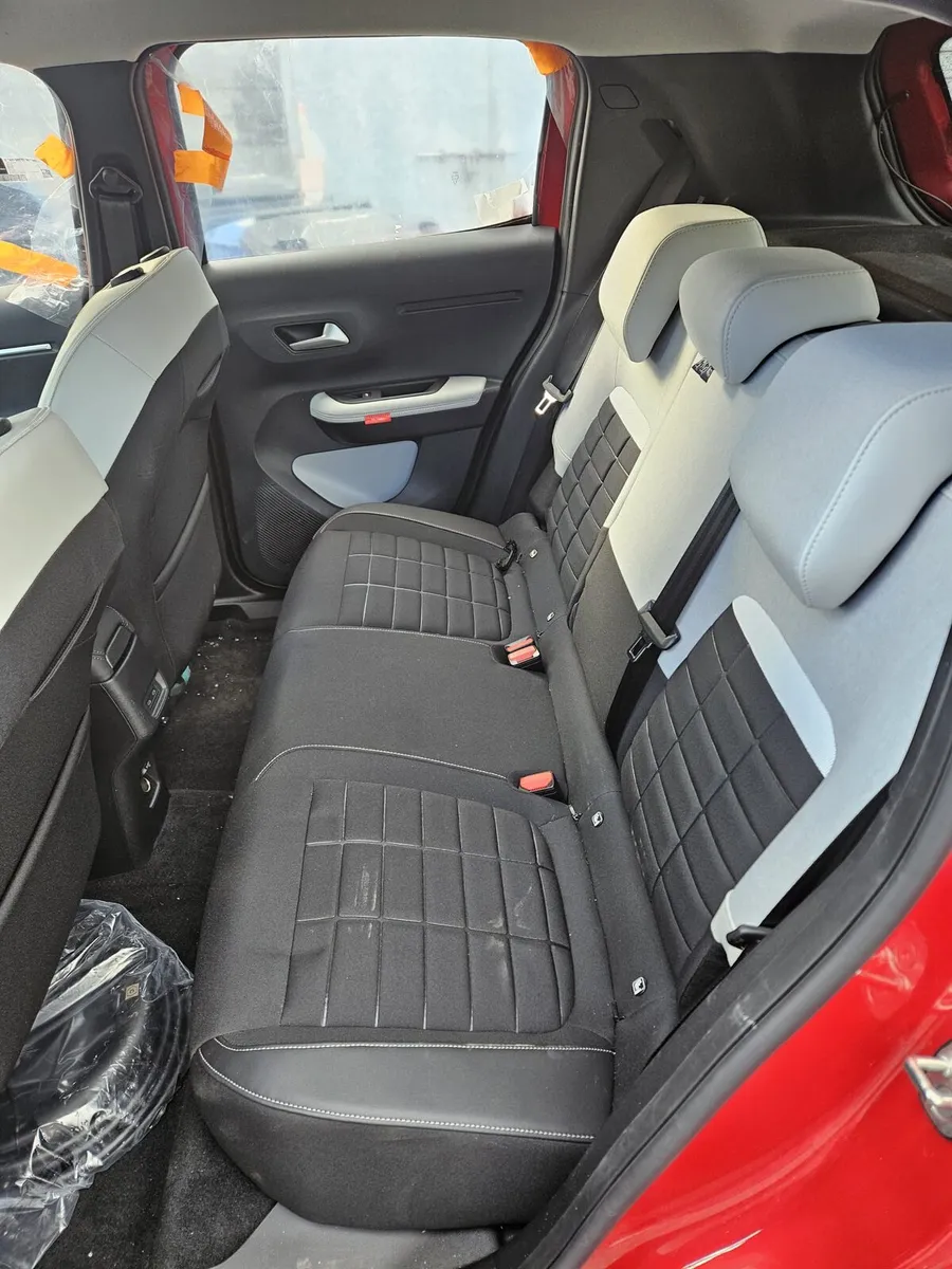 Citroen e-c3 2026 EV full electric - Image 2