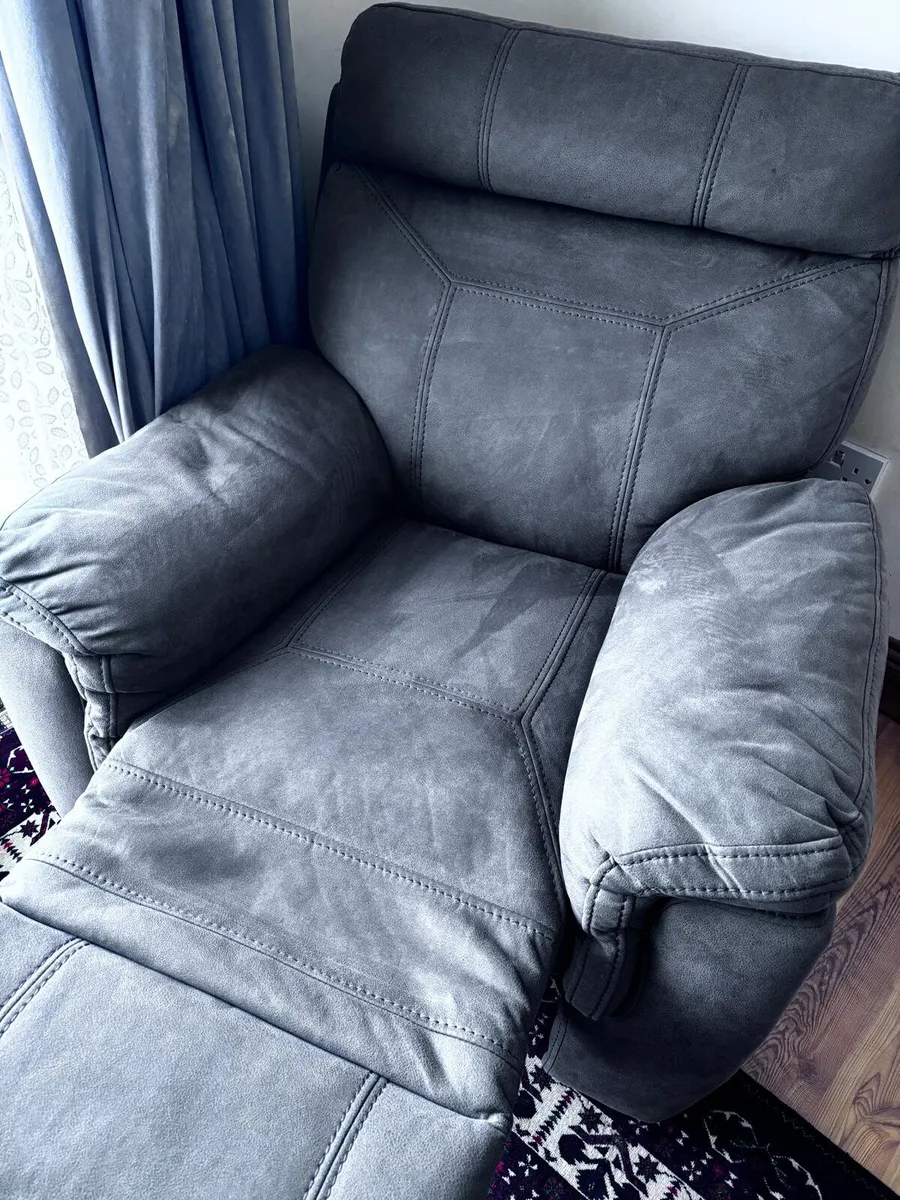 Sofa - Image 4