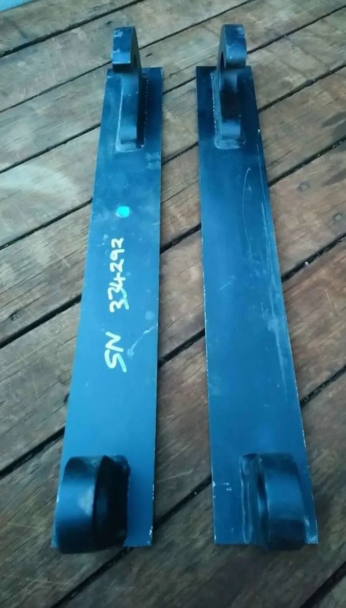 NEW JCB Q FIT BRACKETS PAIR - Image 4