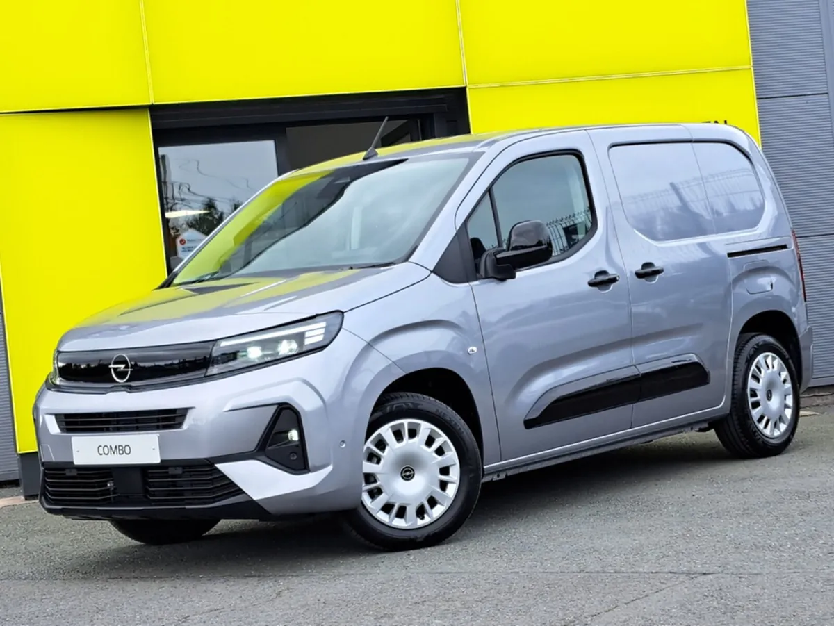 Opel Combo SPORTIVE 1.5TD 100BHP L1H1 **TOP SPEC*5 - Image 1