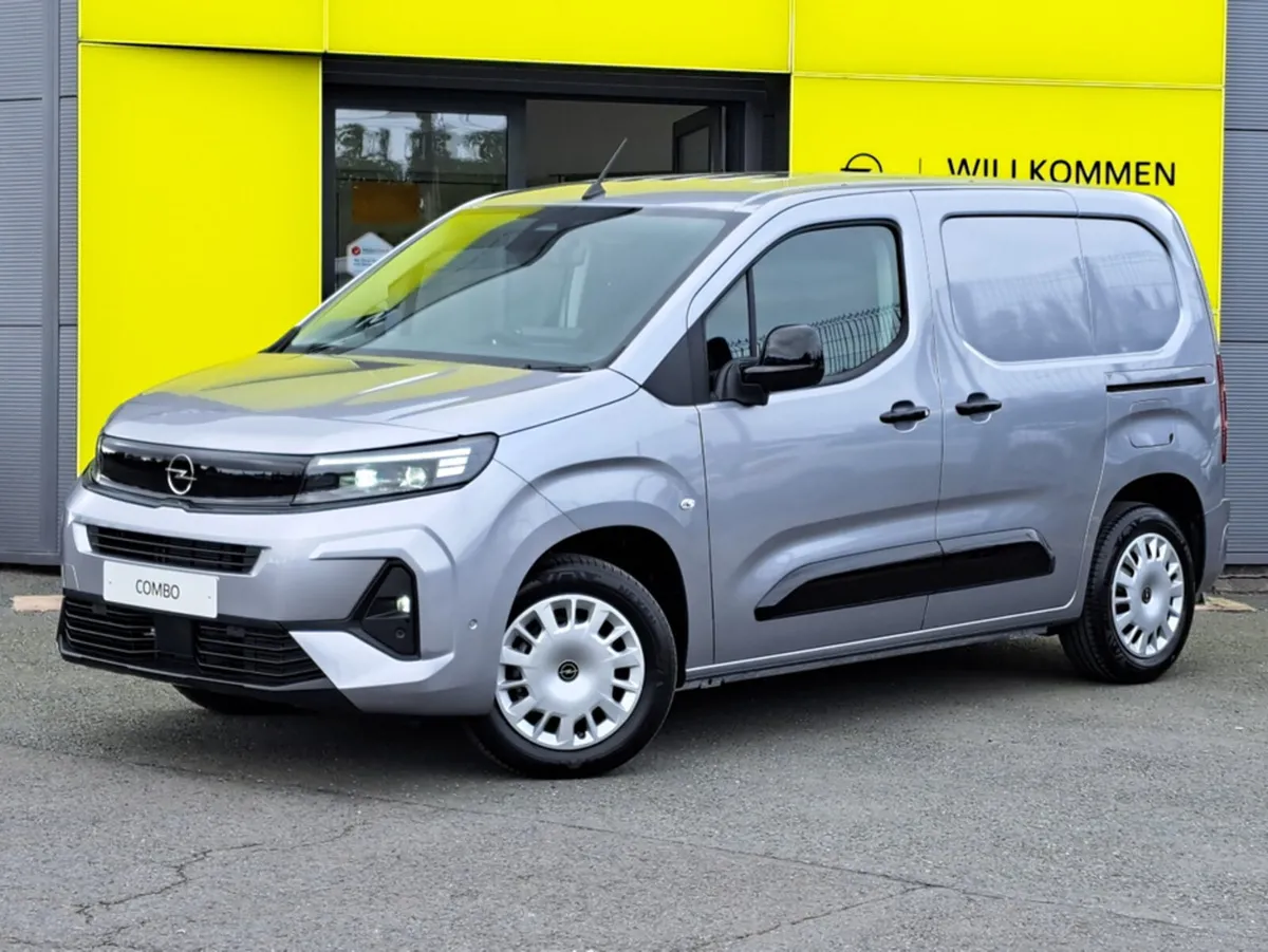 Opel Combo SPORTIVE 1.5TD 100BHP L1H1 **TOP SPEC*5 - Image 2
