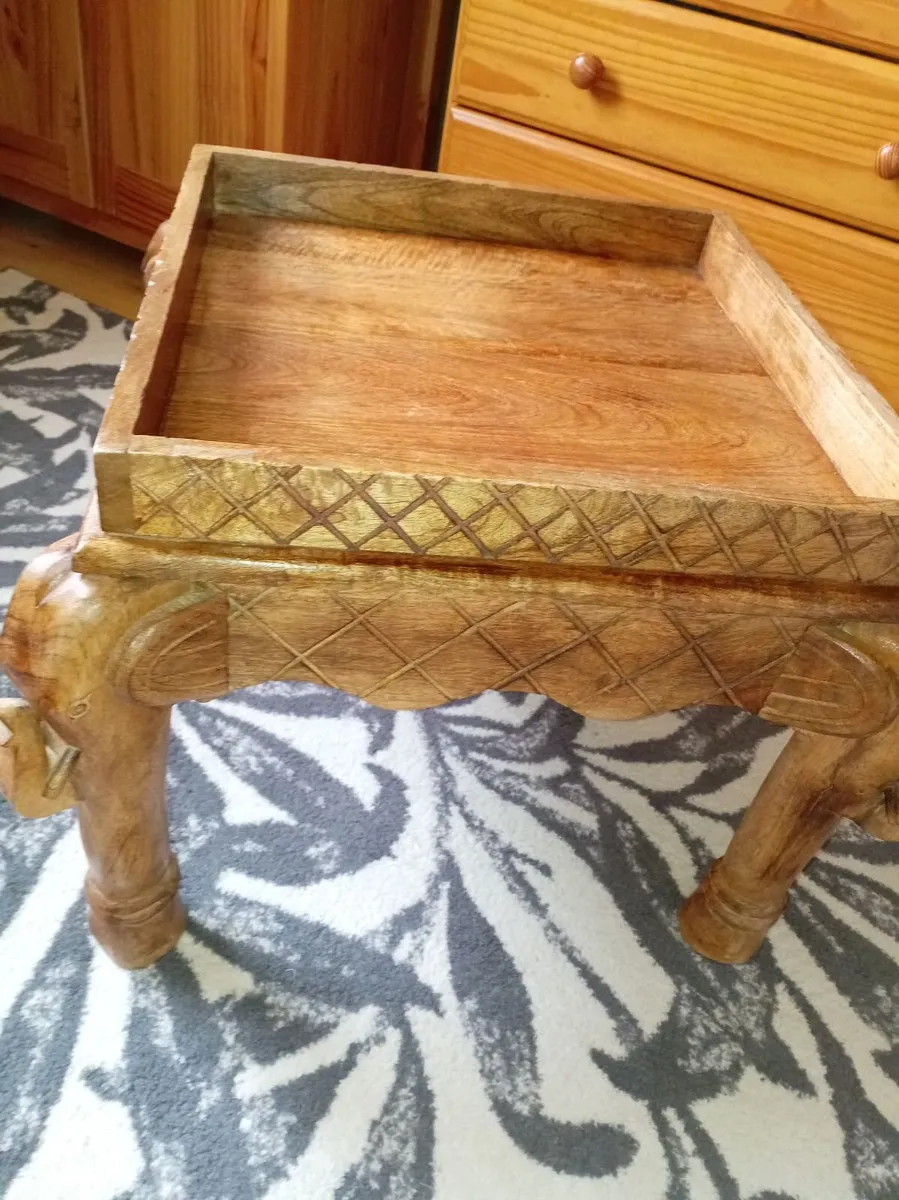 Elephant coffee table - Image 1