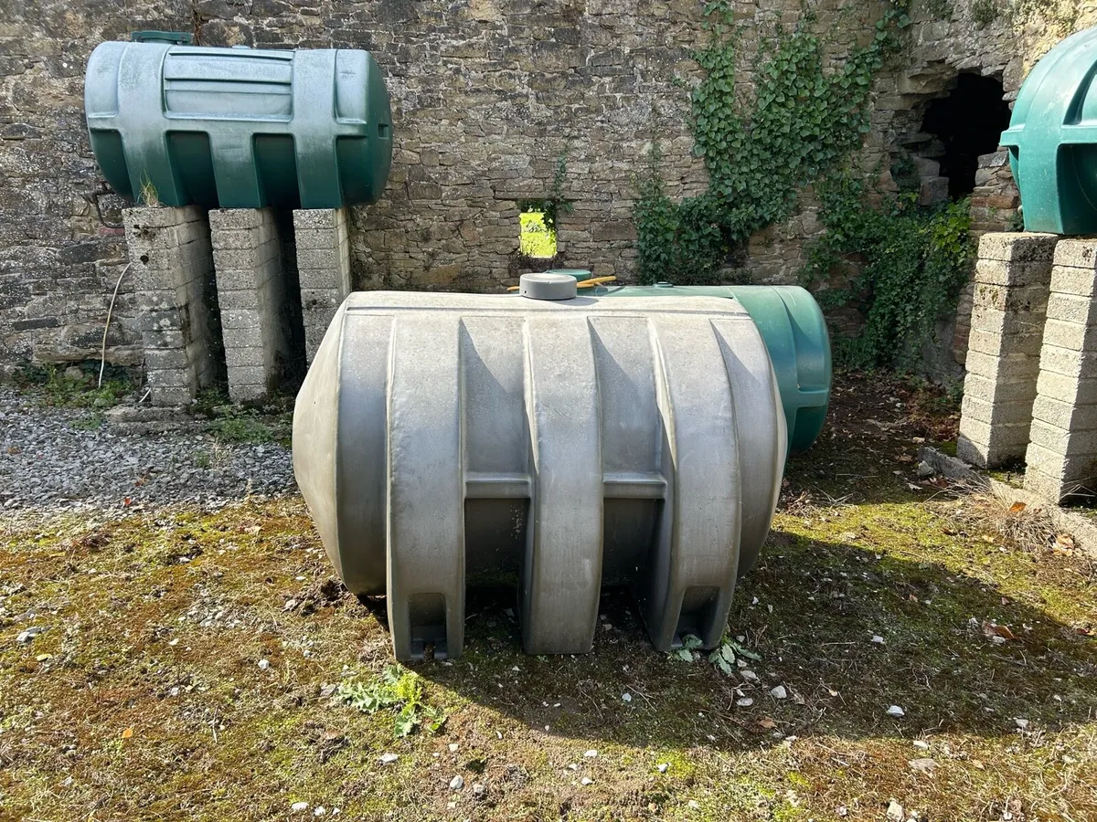 2 OIL TANKS - Image 4