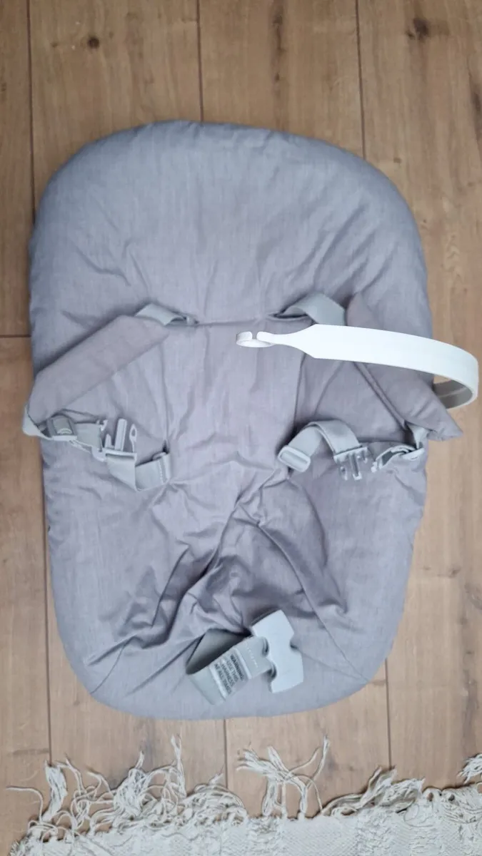 Stokke Tripp Trapp® Newborn Set + Toy Hanger - Image 2