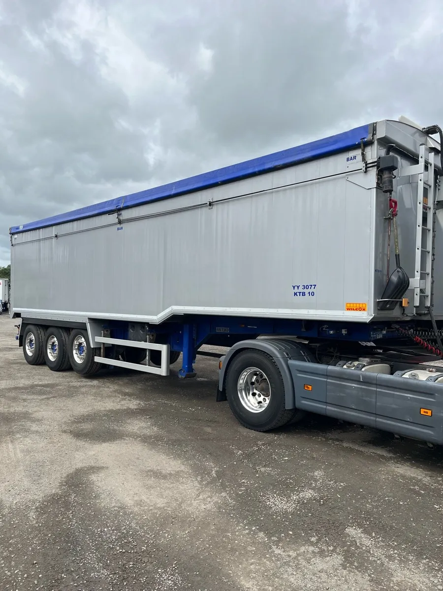 Wilcox Bulk Tipper - Image 1