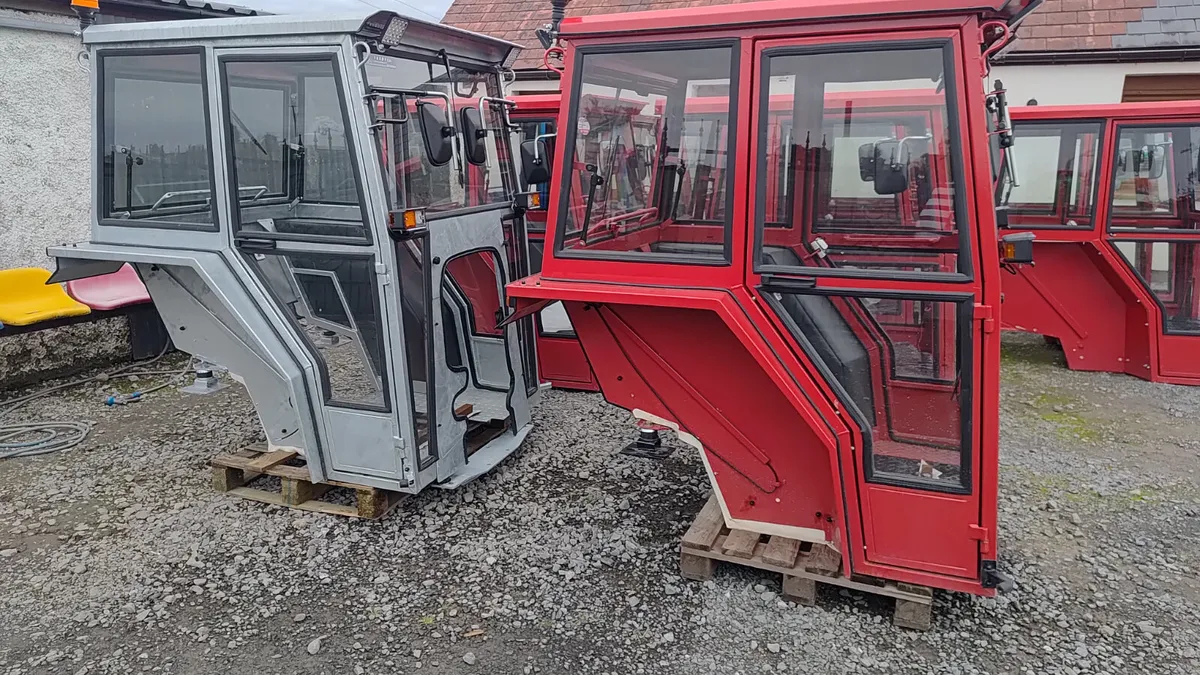 New cab mf  35 135 - Image 2