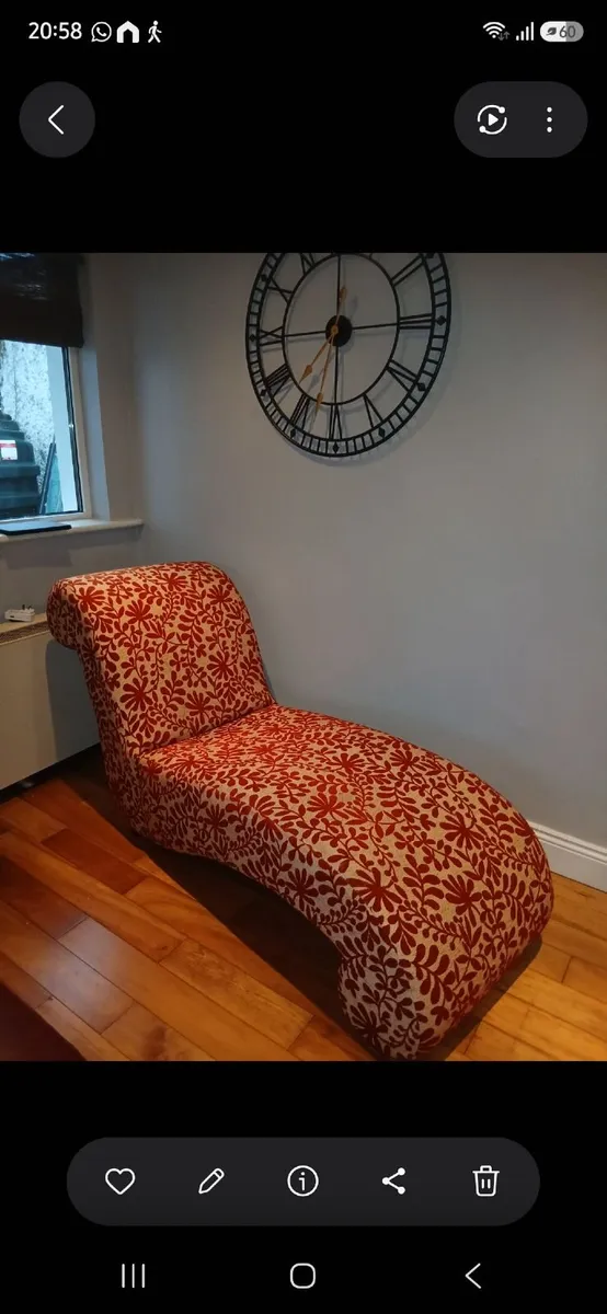 Chaise longue