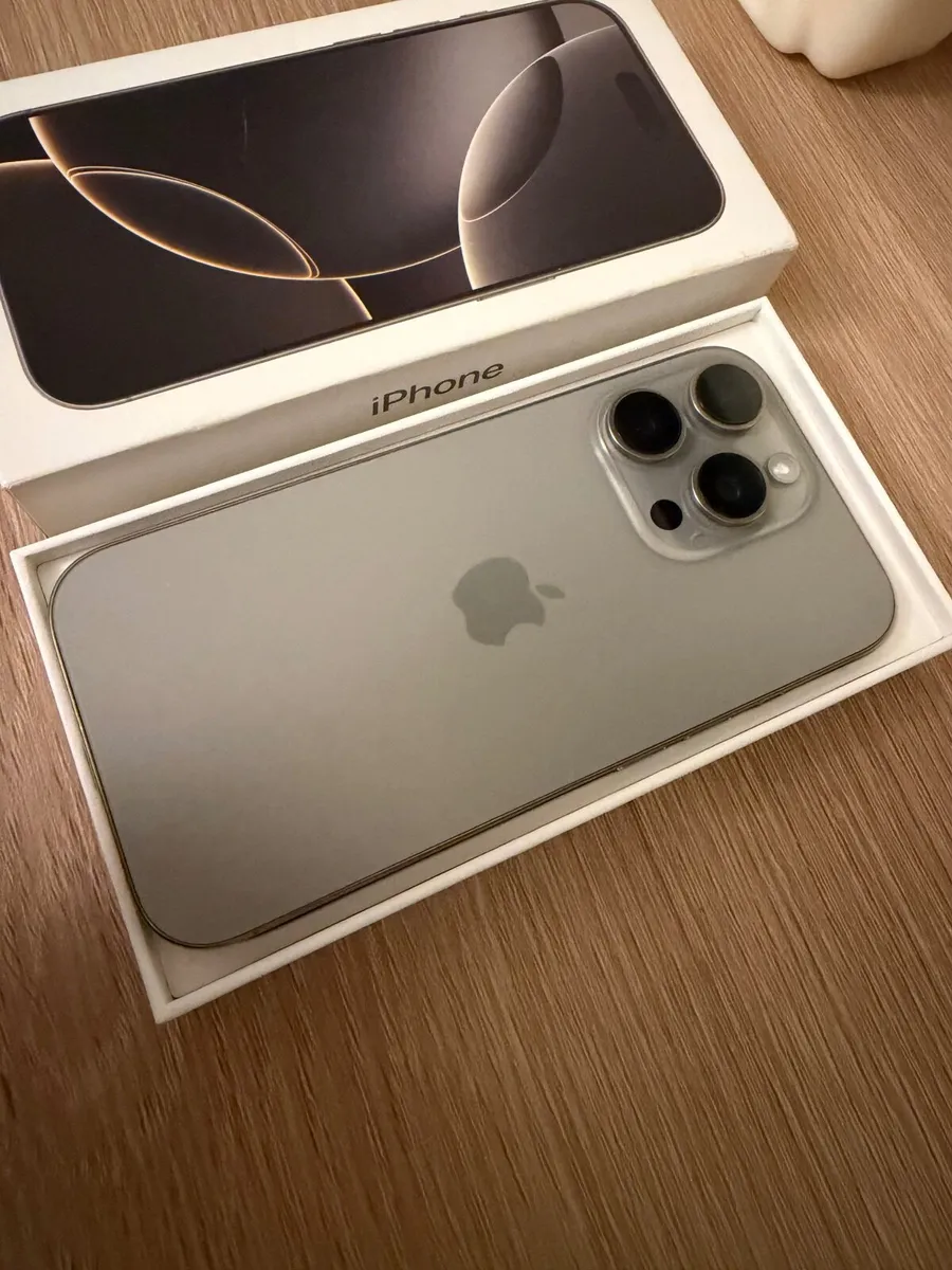 Iphone 16PRO 1 TB - Image 1