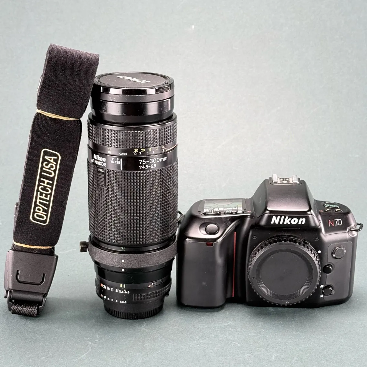 Nikon N70 35mm Film SLR Camera with 75-300 nikkor - Image 3