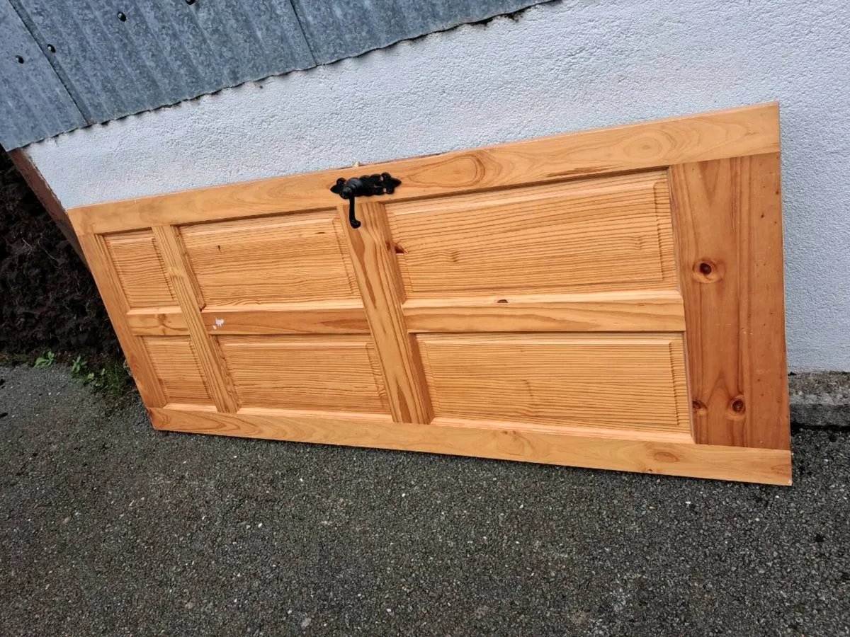 Solid doors - Image 1