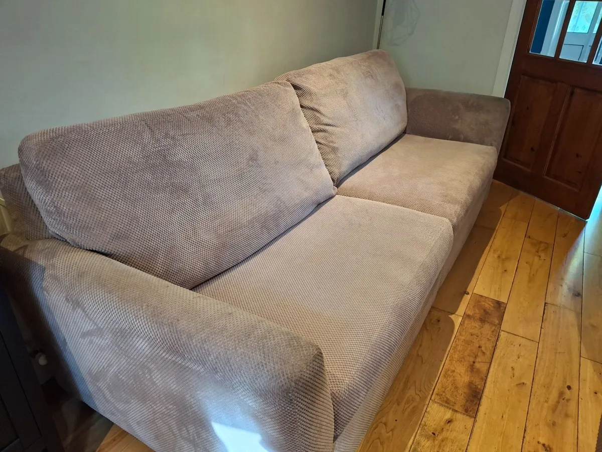 Large 4-Seater Sofa — €100 - Image 2