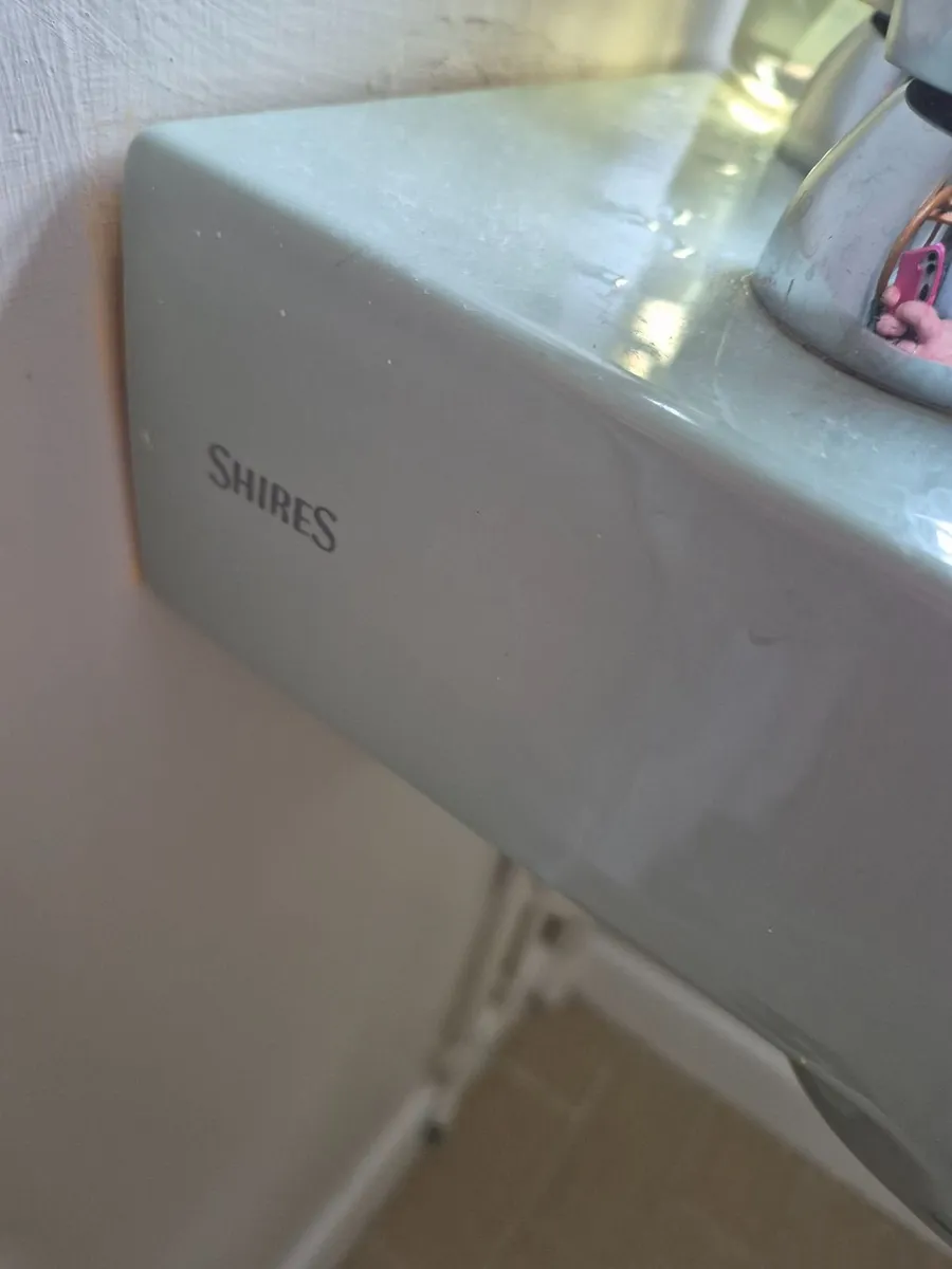Bathroom set - Image 3