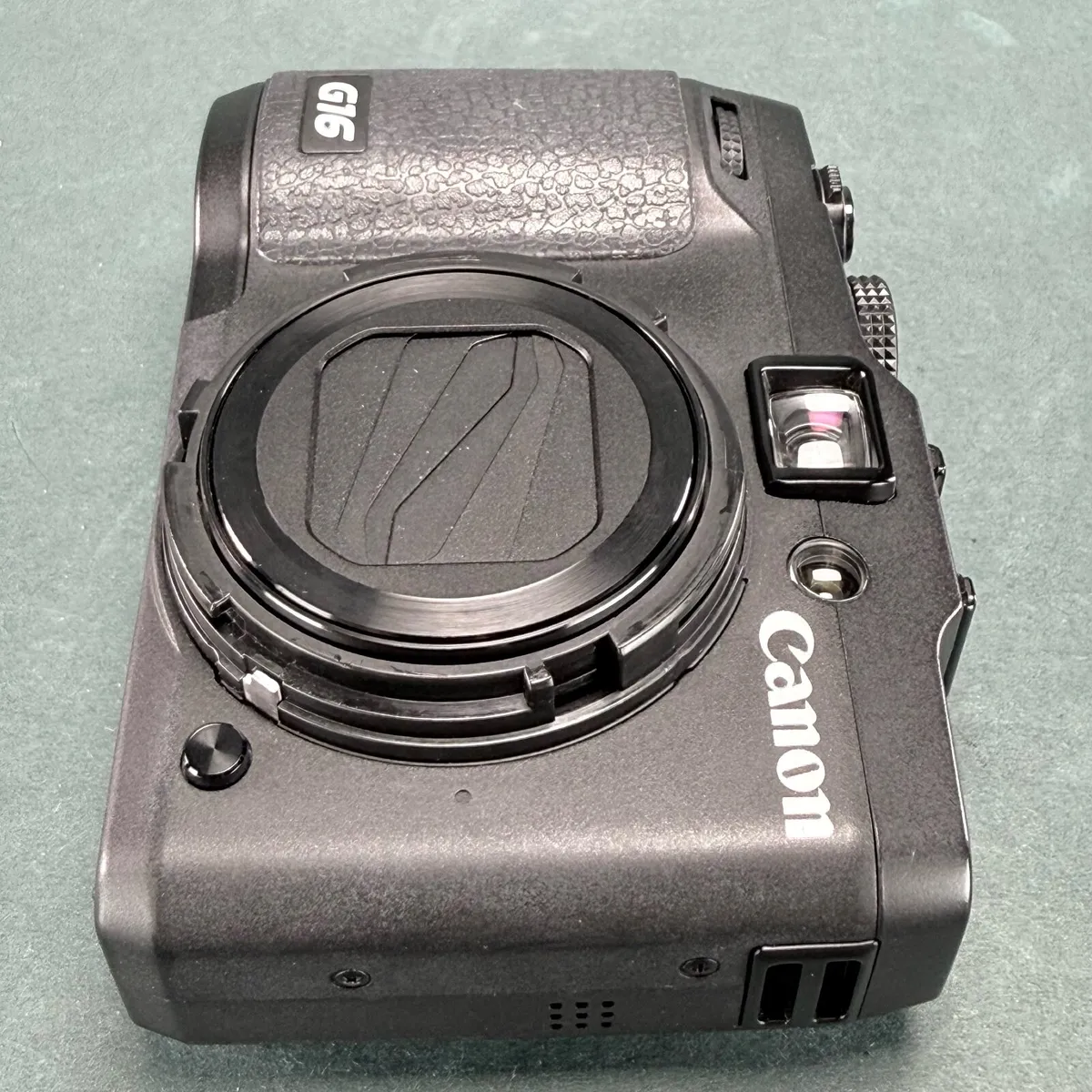 Canon PowerShot G16 12.1 MP Digital Camera - Image 4