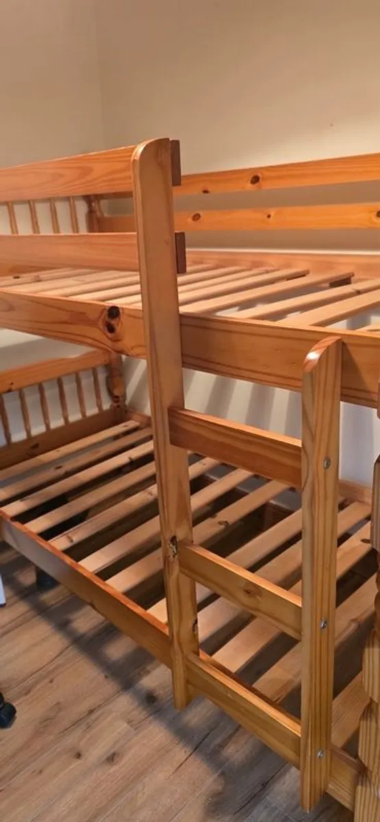 Bunk - Image 2