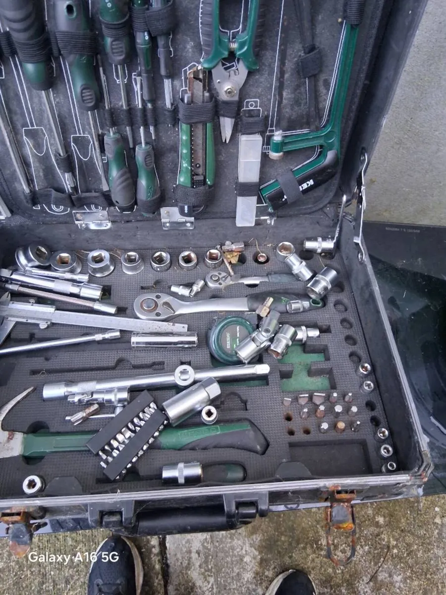 Tool box - Image 3