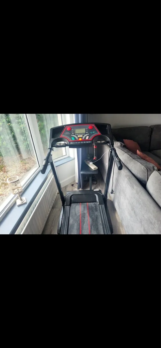Treadmill - Image 2