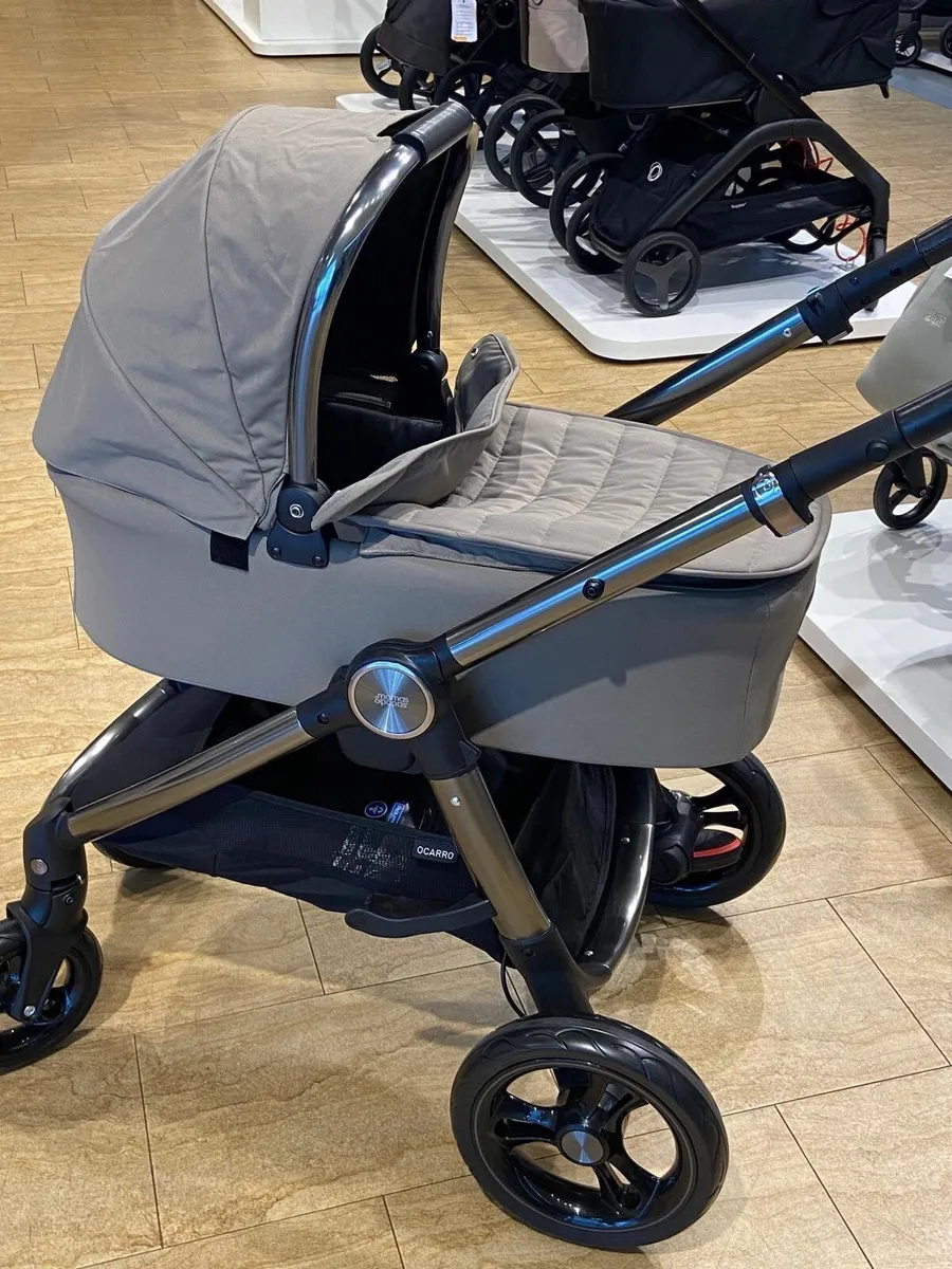 Pram - Image 1