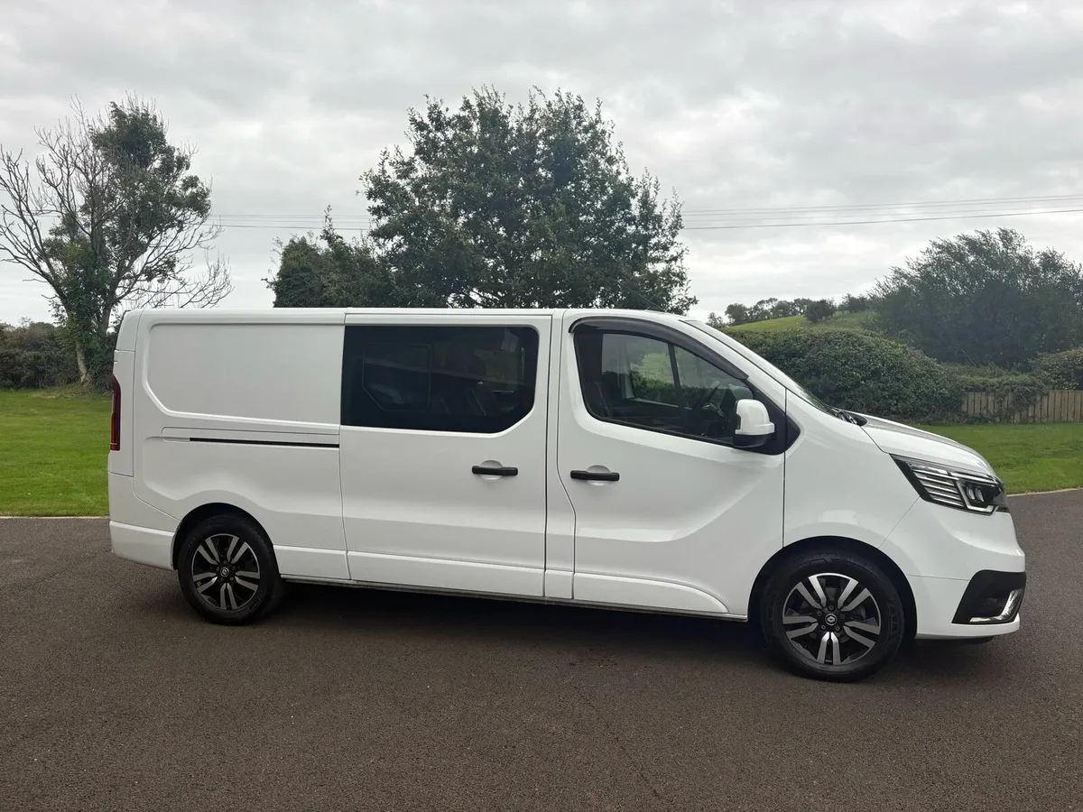 Renault trafic crew cab - Image 3