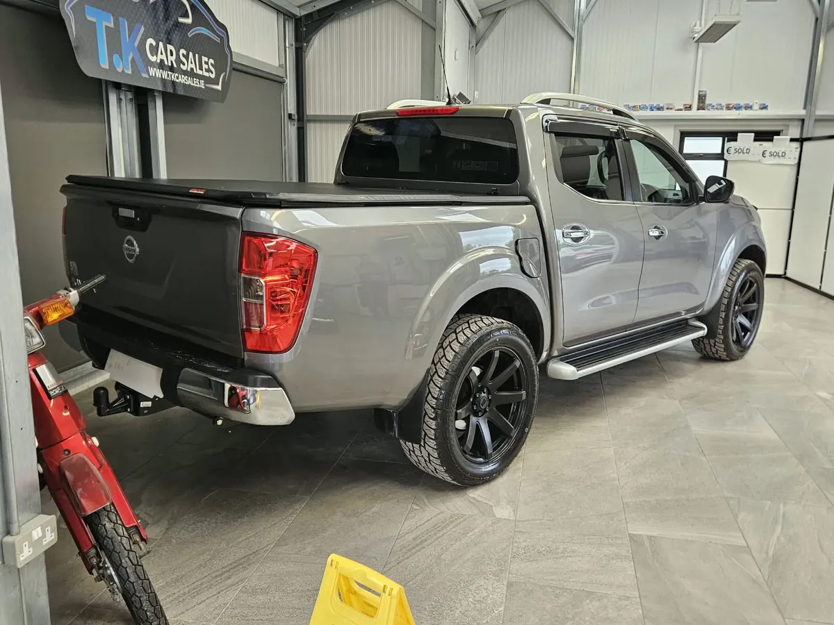 19 NISSAN NAVARA TECKNA AUTO EDITION - Image 3