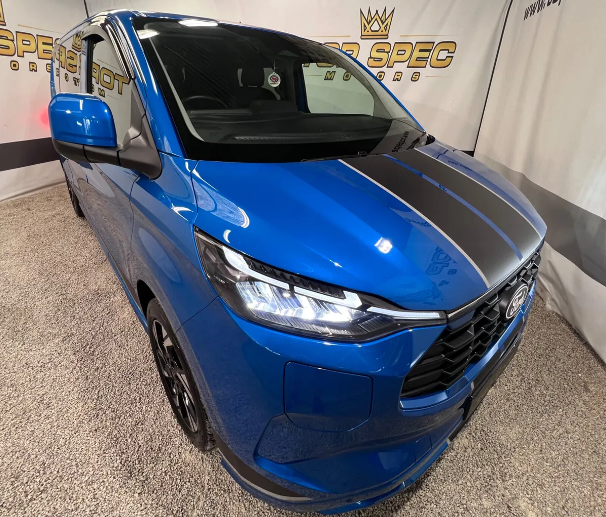 2026 FORD TRANSIT CUSTOM CREW VAN SPORT – AUTOMATI - Image 4