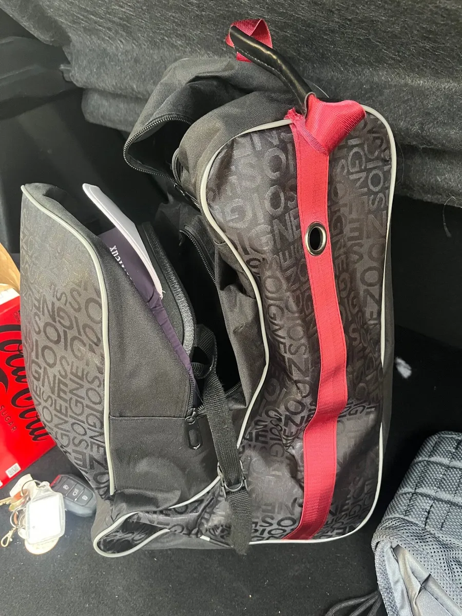 Horseriding gear - Image 3
