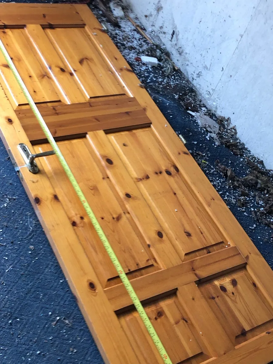 Solid teak door and pine door - Image 2