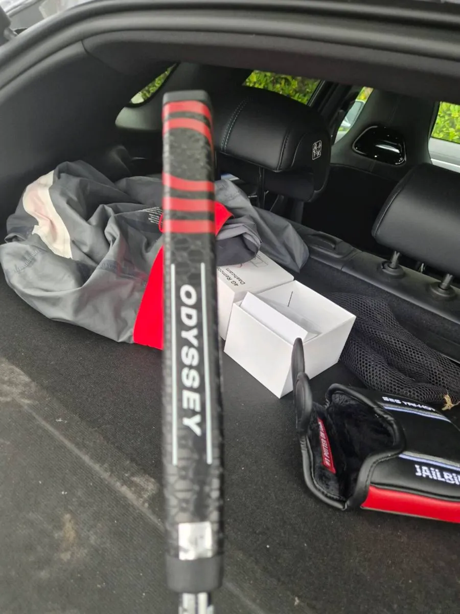 Odyssey Ai-One Tri-Hot Jailbird Putter - Image 2