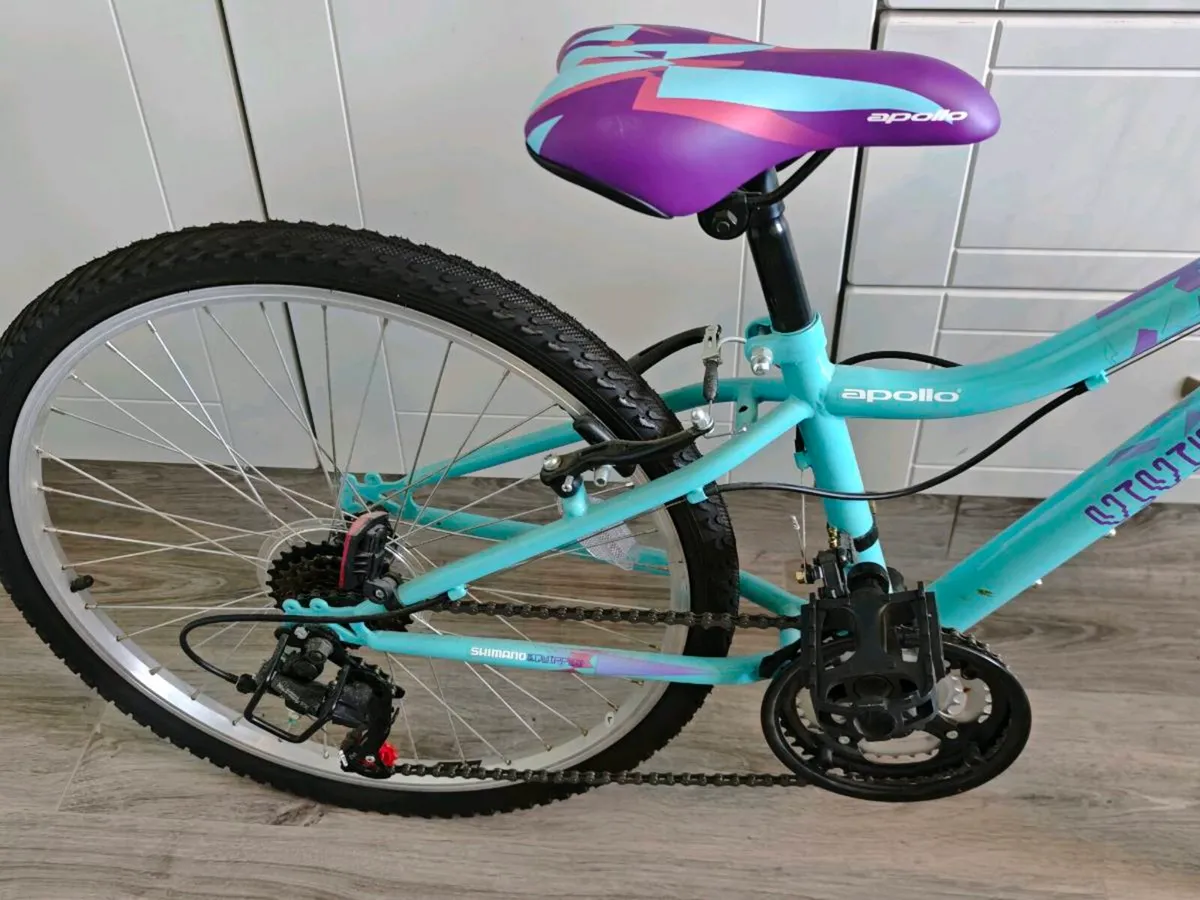Girls bike - Image 2