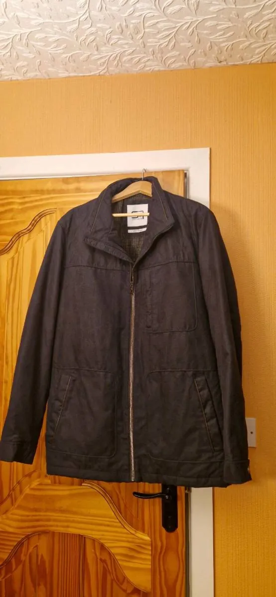 Preloved Men's Clothing - Image 4
