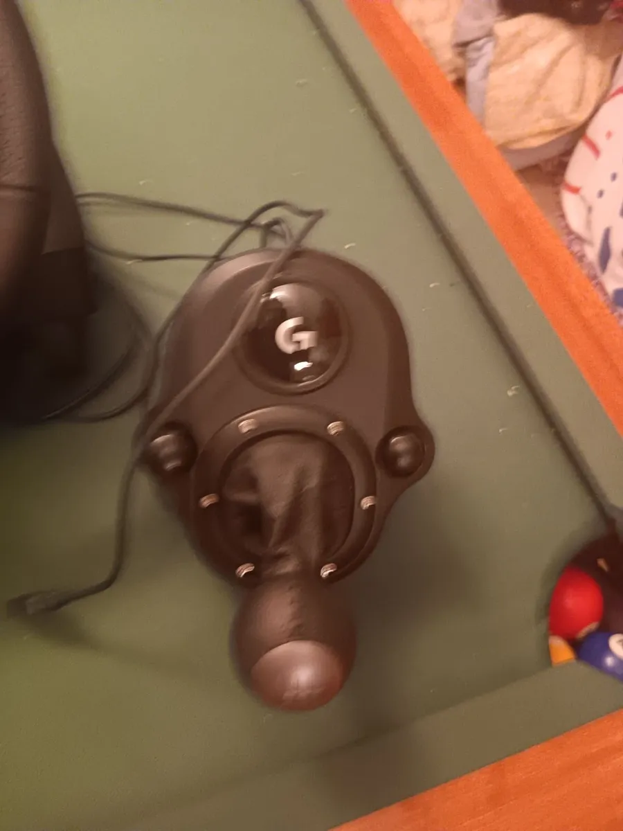 PS5 Logitech Steering wheel - Image 2